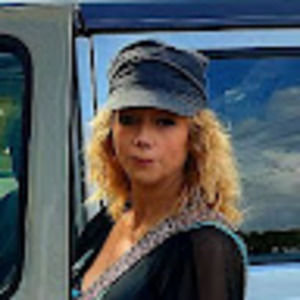 Meet your Posher, Pam